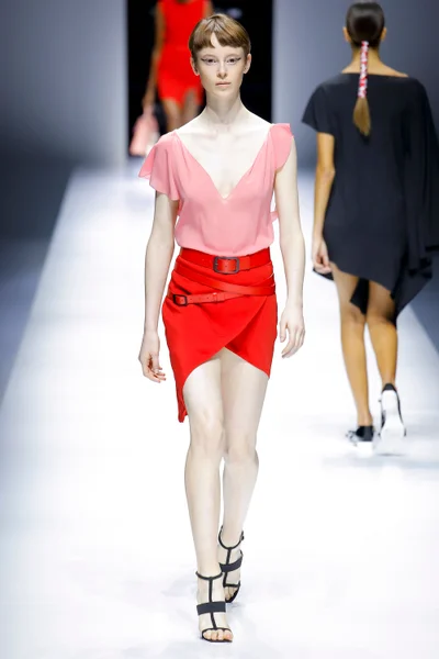 Look 14